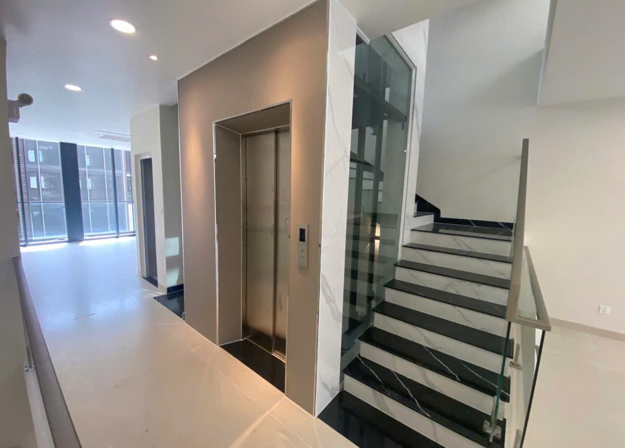 Stylish townhouse for rent at SOHO The Global City with a spacious and versatile layout